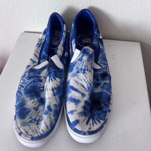 Nike mens court legacy tie dye slip on sneakers blue and white